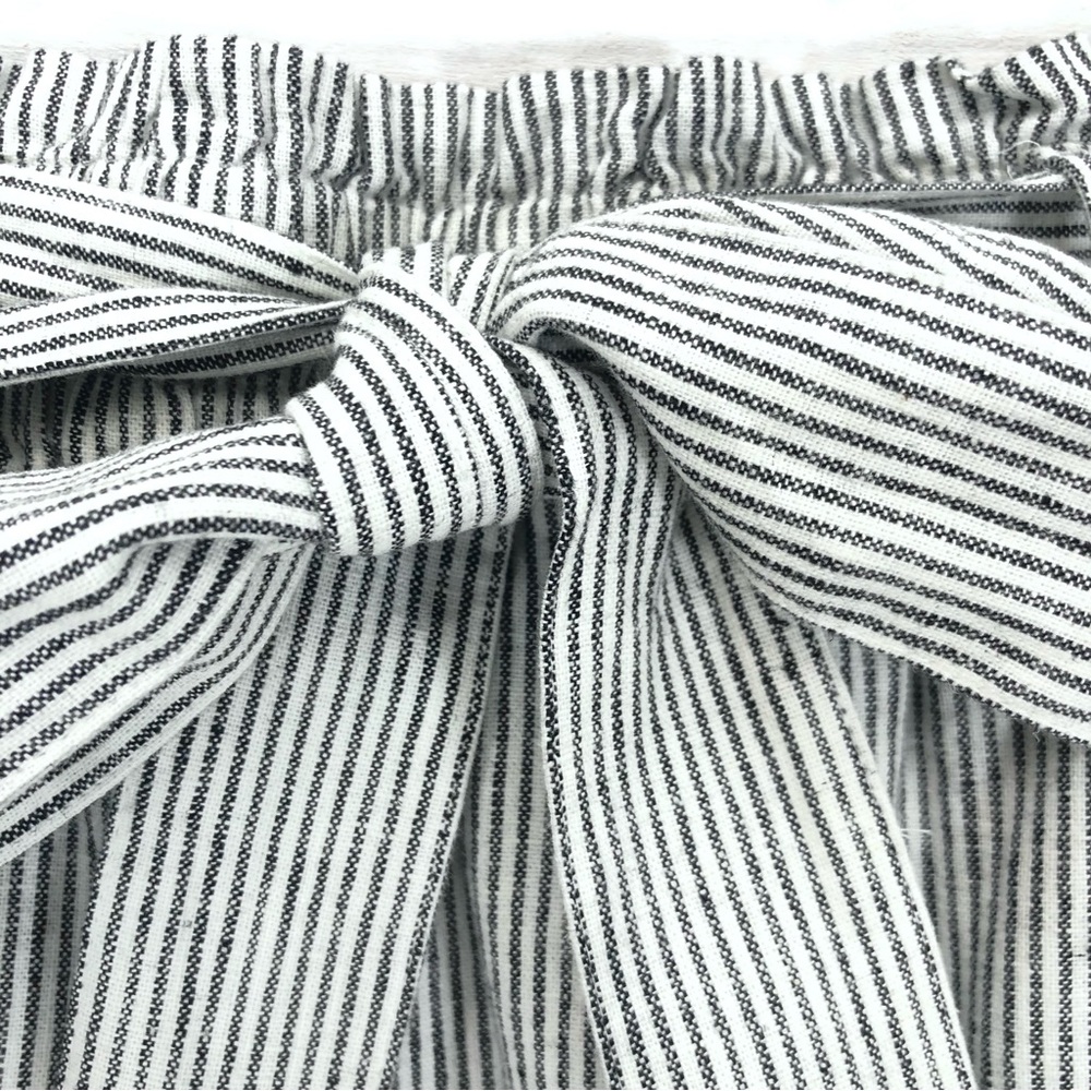 J. Crew Paper Bag Skirt • Sz M • White with Black Pinstripes • EUC - Picture 6 of 12